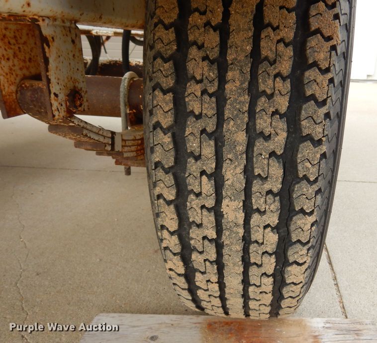 image for item DK3380 Par-Kan PK-238805  seed tender trailer