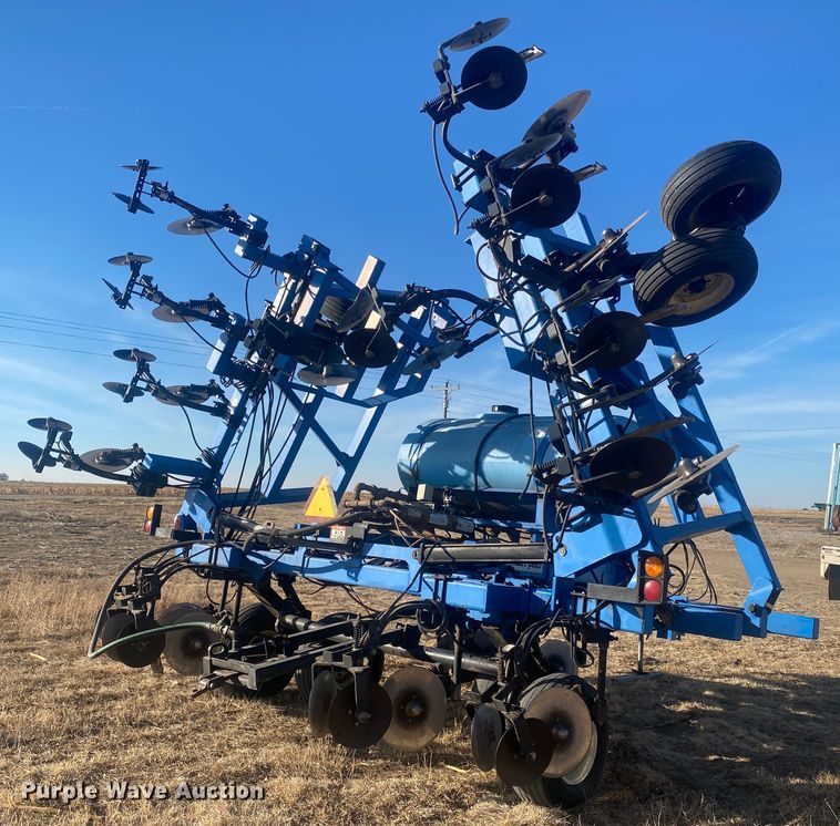 image for item DL1281 DMI 5300  NH3 applicator