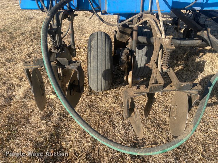 image for item DL1281 DMI 5300  NH3 applicator