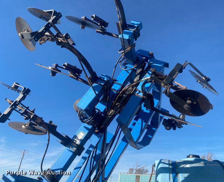 image for item DL1281 DMI 5300  NH3 applicator