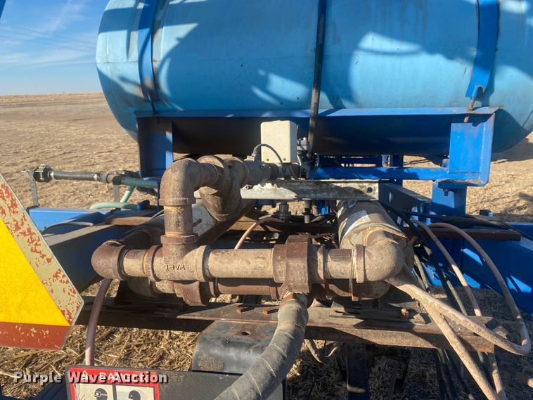 image for item DL1281 DMI 5300  NH3 applicator