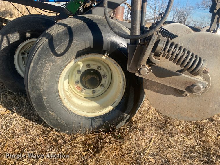 image for item DL1281 DMI 5300  NH3 applicator