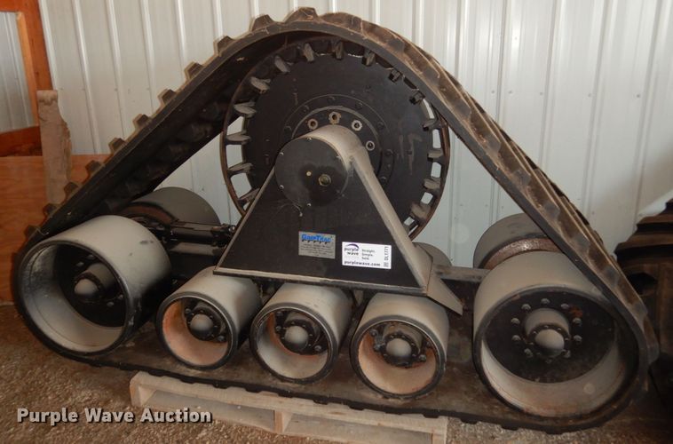 image for item DL1771 Grip Trac HD321  tracks