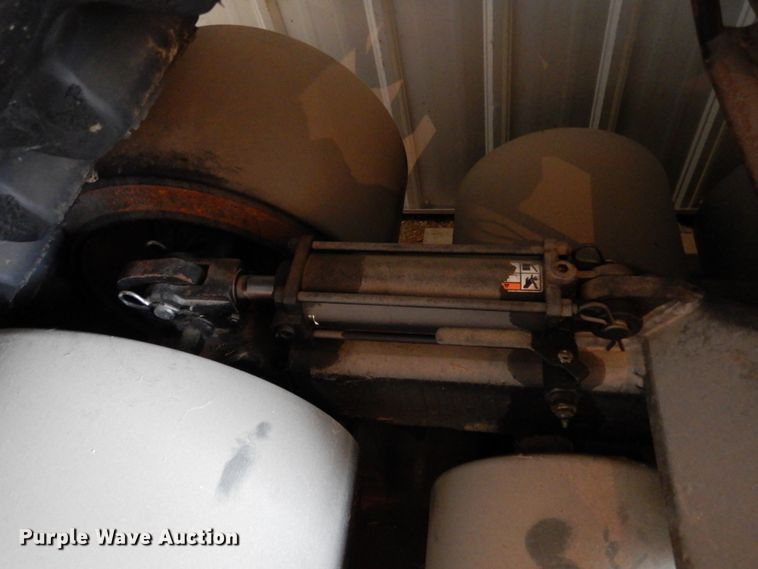 image for item DL1771 Grip Trac HD321  tracks