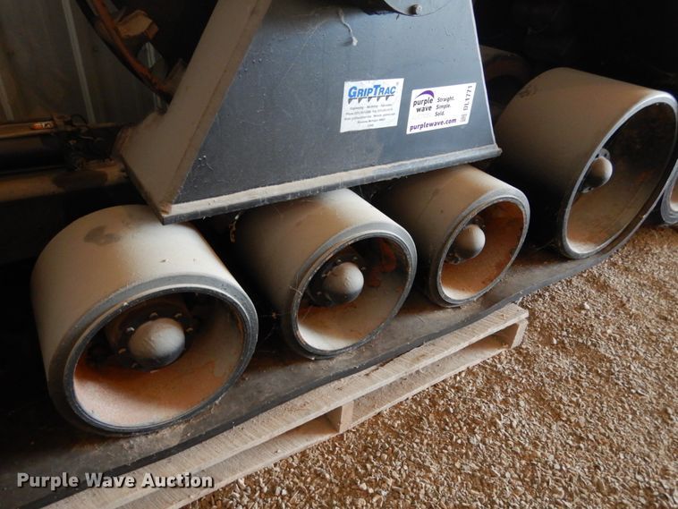 image for item DL1771 Grip Trac HD321  tracks