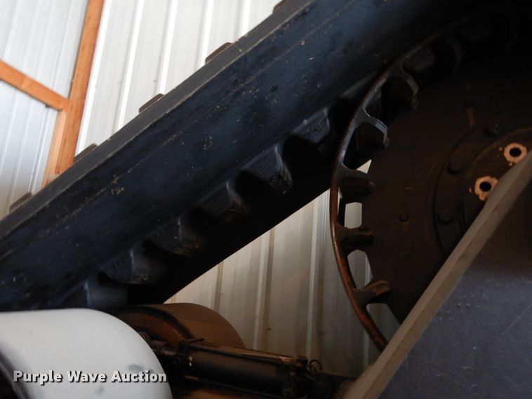 image for item DL1771 Grip Trac HD321  tracks