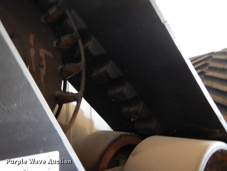 image for item DL1771 Grip Trac HD321  tracks