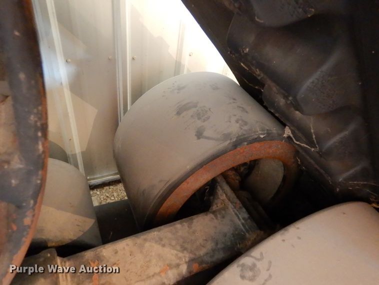 image for item DL1771 Grip Trac HD321  tracks