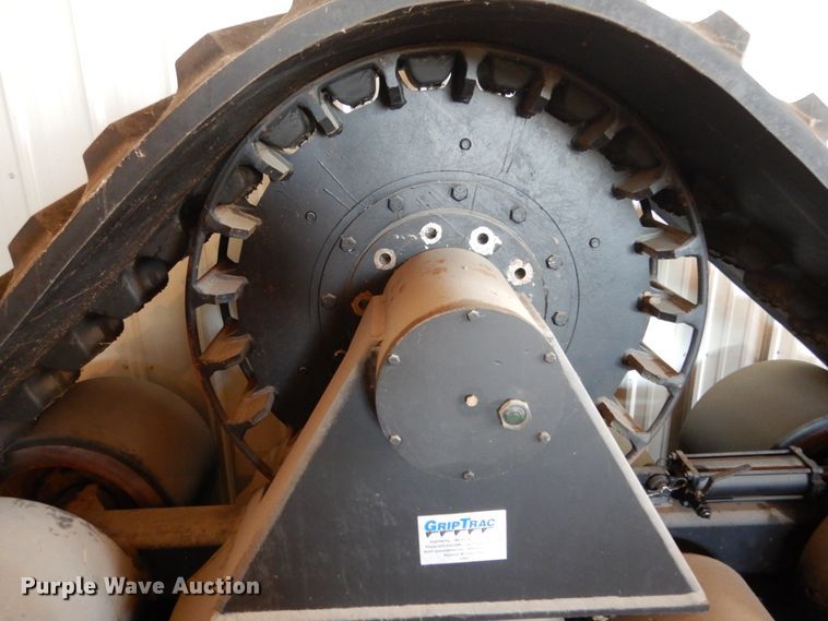 image for item DL1771 Grip Trac HD321  tracks