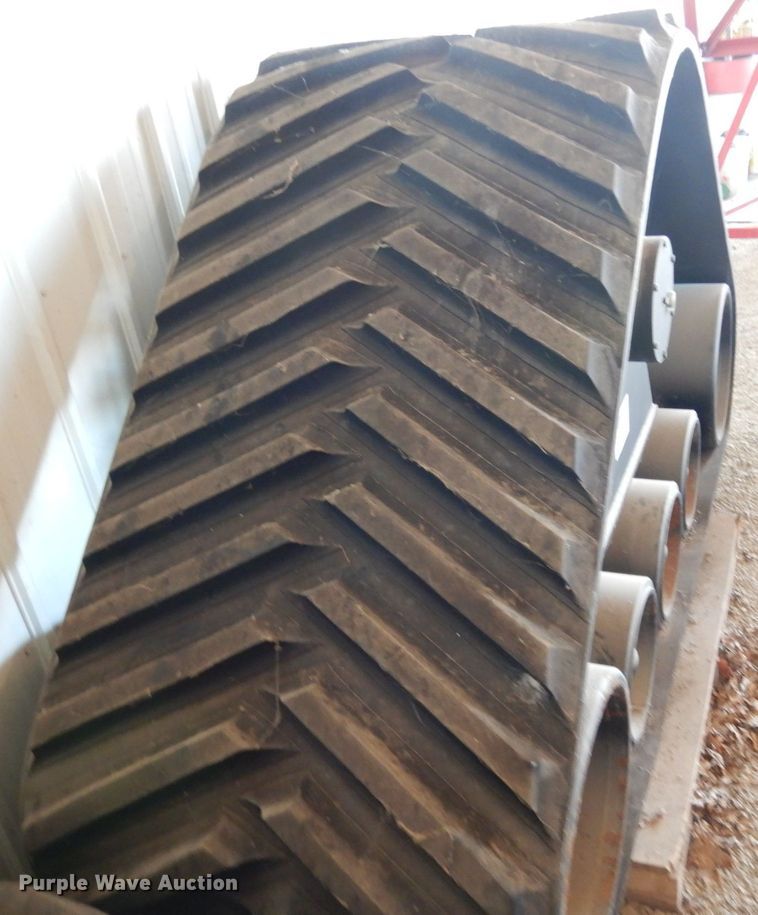 image for item DL1771 Grip Trac HD321  tracks