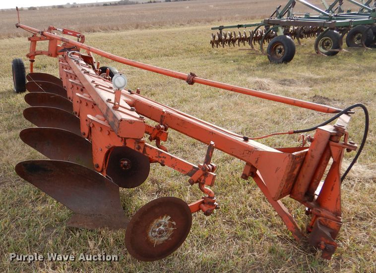 image for item DL3484 Case  six bottom plow