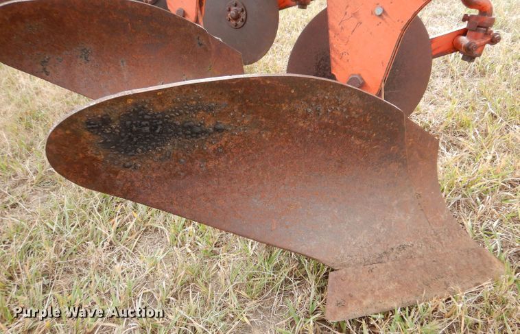 image for item DL3484 Case  six bottom plow