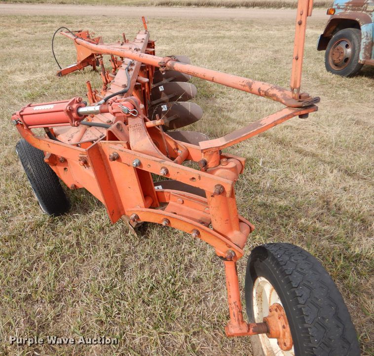 image for item DL3484 Case  six bottom plow