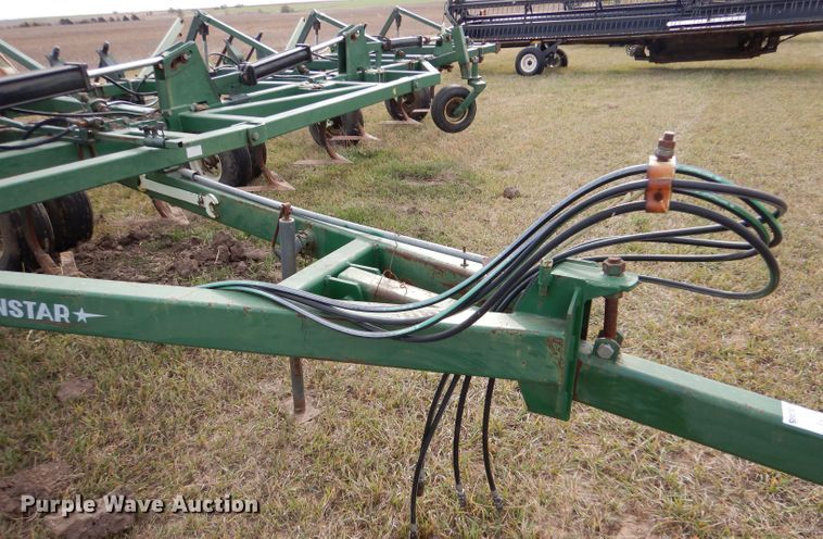 image for item DL3485 QuinStar Fallowmaster  field cultivator