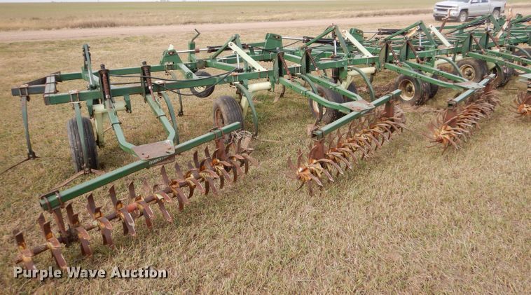 image for item DL3485 QuinStar Fallowmaster  field cultivator
