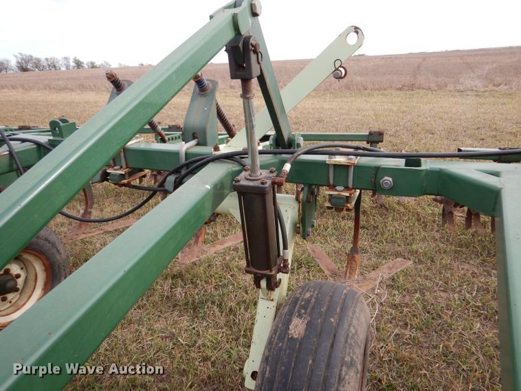 image for item DL3485 QuinStar Fallowmaster  field cultivator