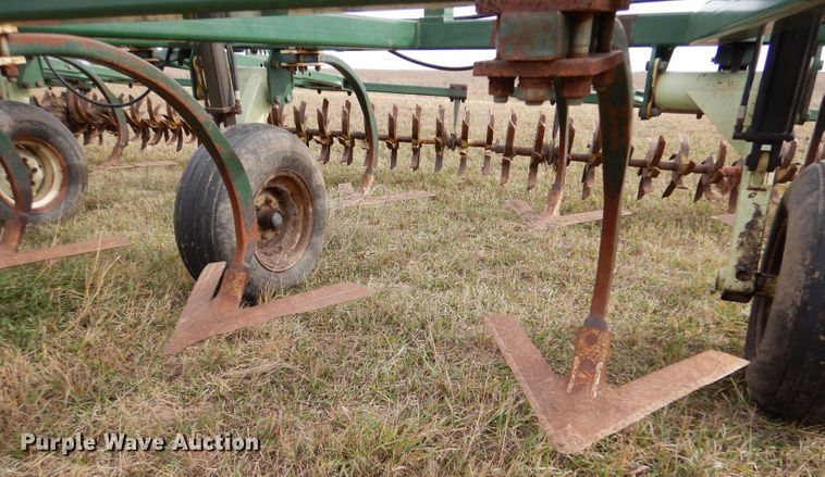 image for item DL3485 QuinStar Fallowmaster  field cultivator