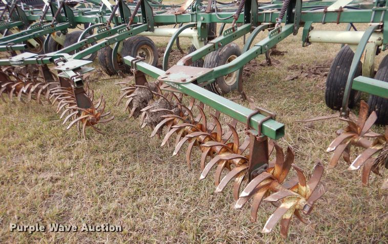 image for item DL3485 QuinStar Fallowmaster  field cultivator