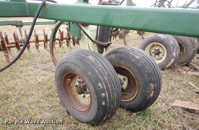 image for item DL3485 QuinStar Fallowmaster  field cultivator
