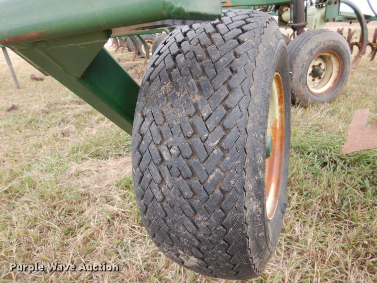 image for item DL3485 QuinStar Fallowmaster  field cultivator