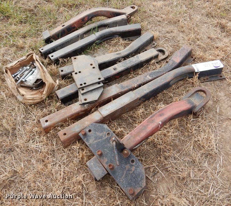 image for item DL3494 (8) Wako implement hitches