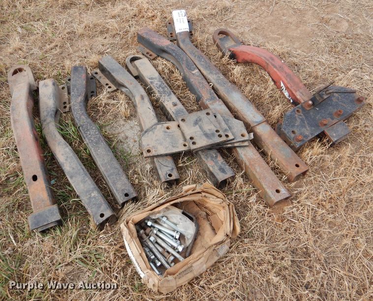 image for item DL3494 (8) Wako implement hitches