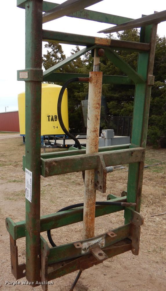 image for item DL3495 Automatic  three point hitch extension