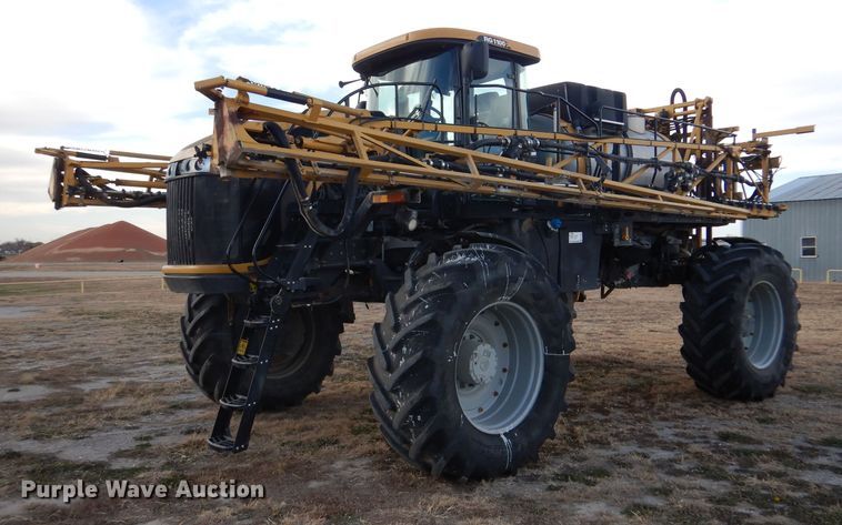 image for item DL3504 2012 AGCO RoGator RG1100  sprayer
