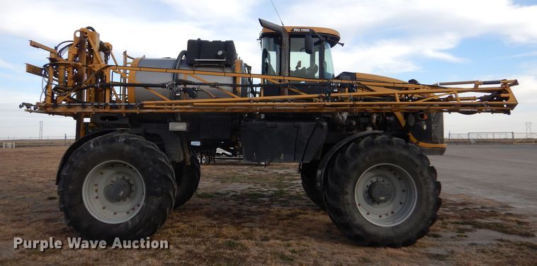 image for item DL3504 2012 AGCO RoGator RG1100  sprayer