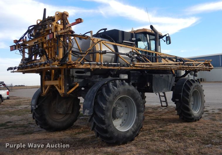 image for item DL3504 2012 AGCO RoGator RG1100  sprayer