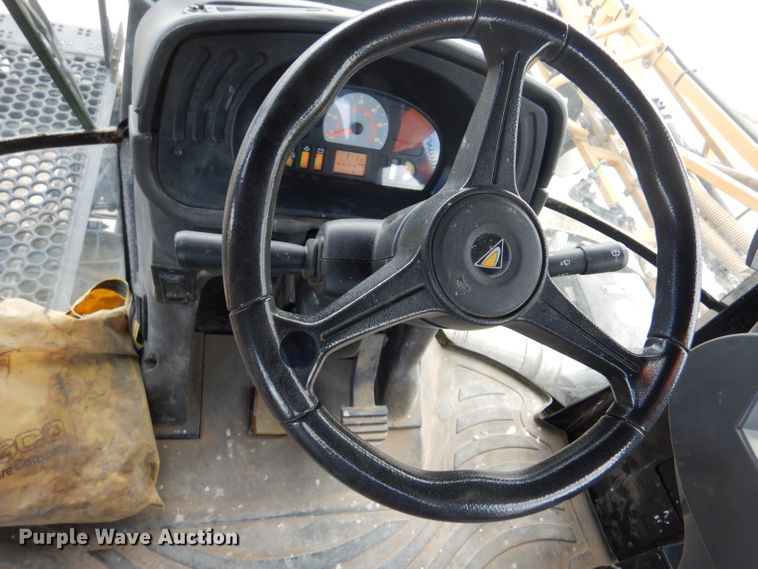 image for item DL3504 2012 AGCO RoGator RG1100  sprayer