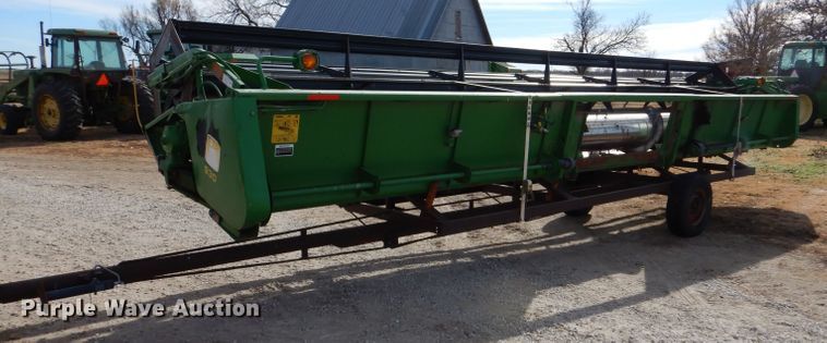 image for item DL3516 1998 John Deere 930  rigid head