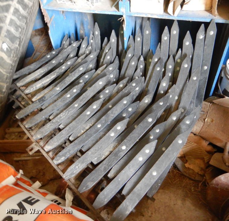 image for item DL3516 1998 John Deere 930  rigid head