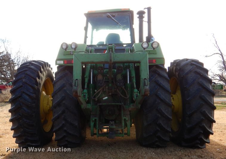 image for item DL3517 1996 John Deere 8770  4WD tractor