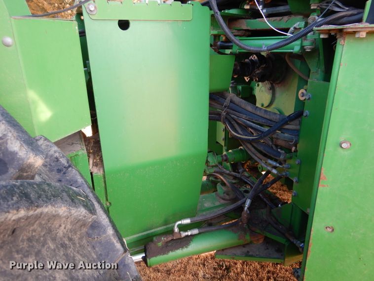 image for item DL3517 1996 John Deere 8770  4WD tractor