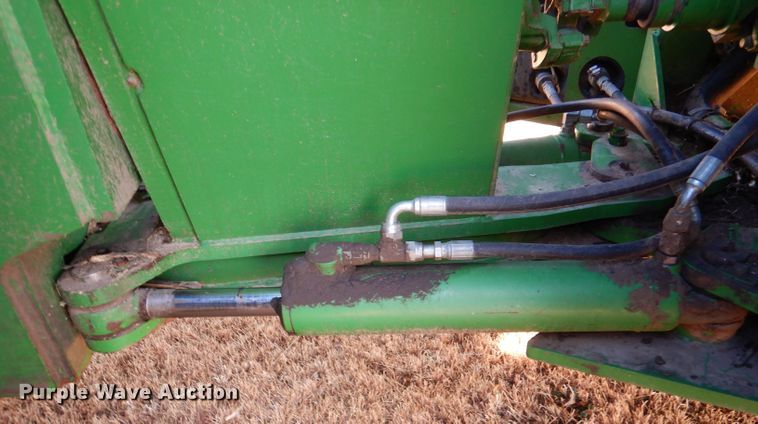 image for item DL3517 1996 John Deere 8770  4WD tractor