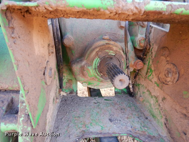 image for item DL3517 1996 John Deere 8770  4WD tractor