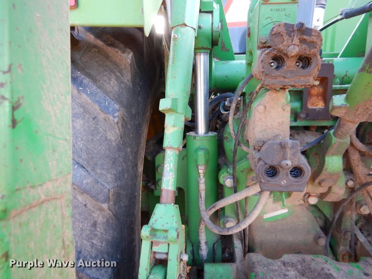 image for item DL3517 1996 John Deere 8770  4WD tractor