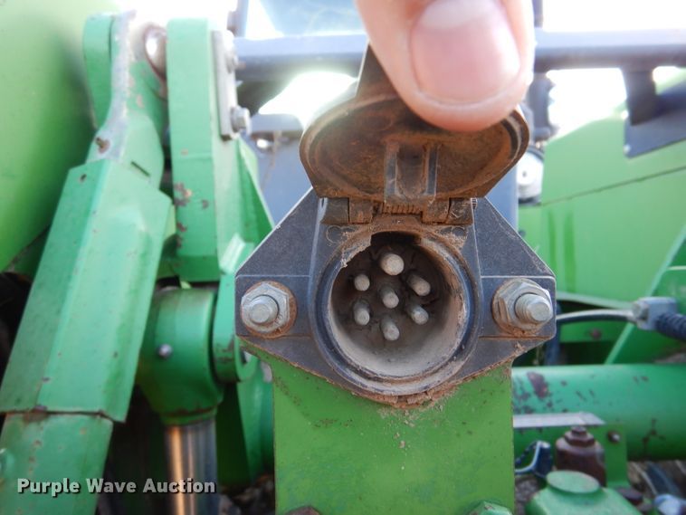 image for item DL3517 1996 John Deere 8770  4WD tractor