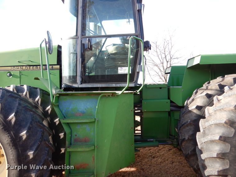 image for item DL3517 1996 John Deere 8770  4WD tractor