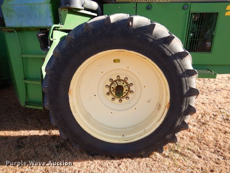 image for item DL3517 1996 John Deere 8770  4WD tractor