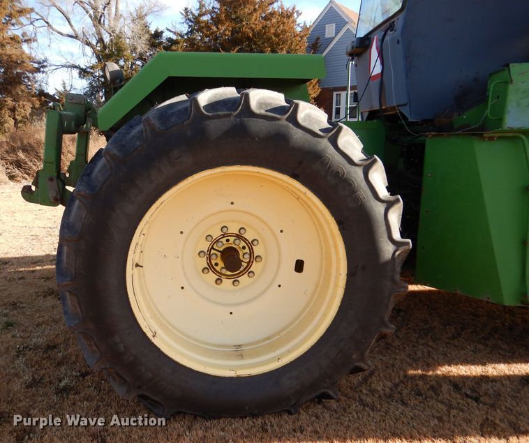 image for item DL3517 1996 John Deere 8770  4WD tractor