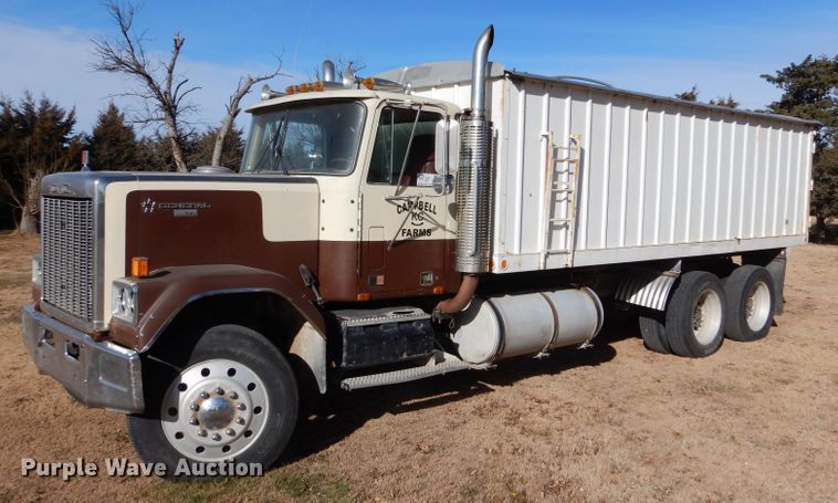 image for item DL3518 1980 GMC General  grain truck