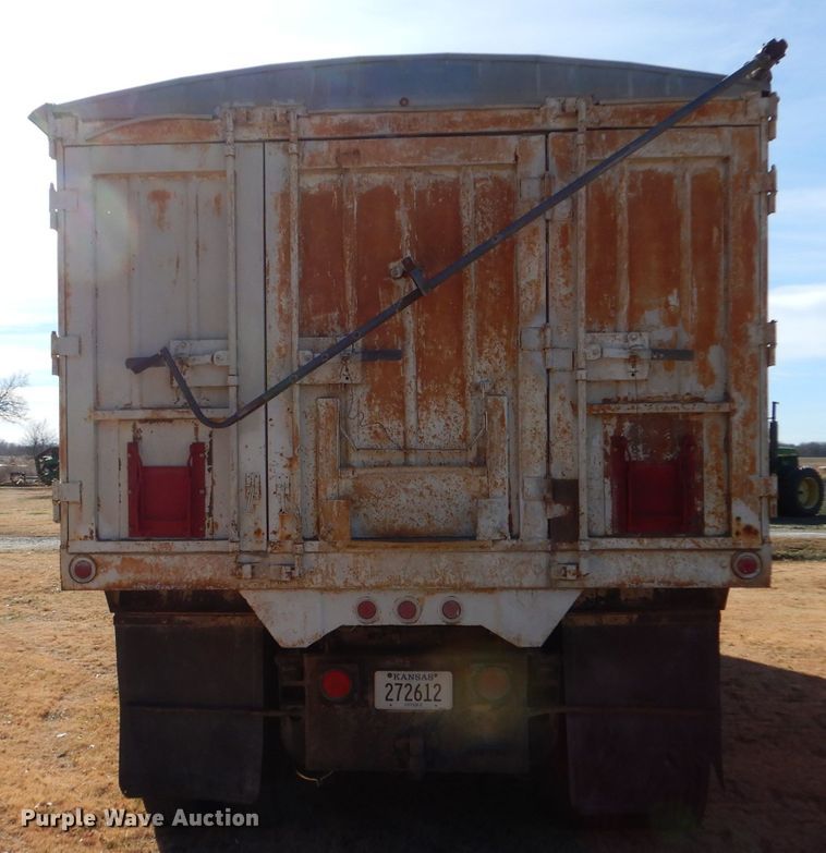 image for item DL3518 1980 GMC General  grain truck