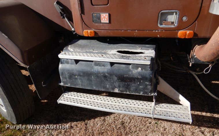 image for item DL3518 1980 GMC General  grain truck