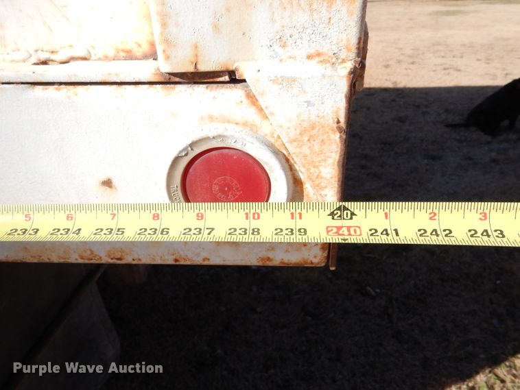 image for item DL3518 1980 GMC General  grain truck