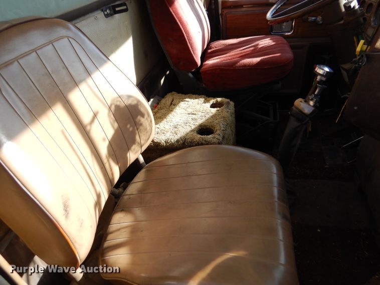 image for item DL3518 1980 GMC General  grain truck