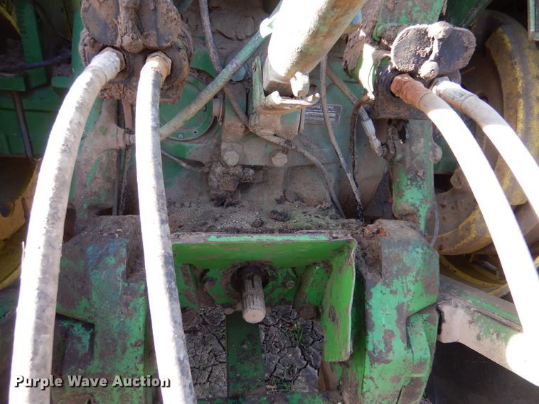 image for item DL3520 Sunflower 1230-27  tandem off-set disk