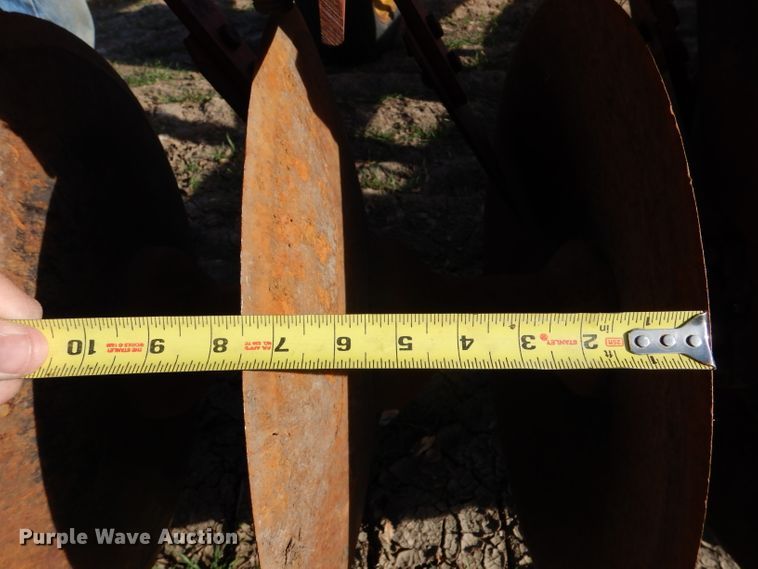 image for item DL3520 Sunflower 1230-27  tandem off-set disk