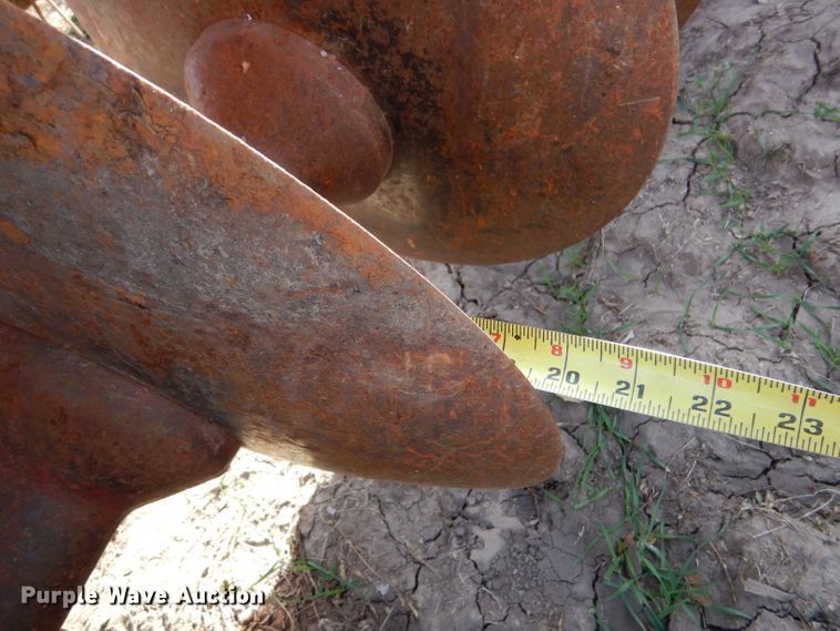 image for item DL3520 Sunflower 1230-27  tandem off-set disk